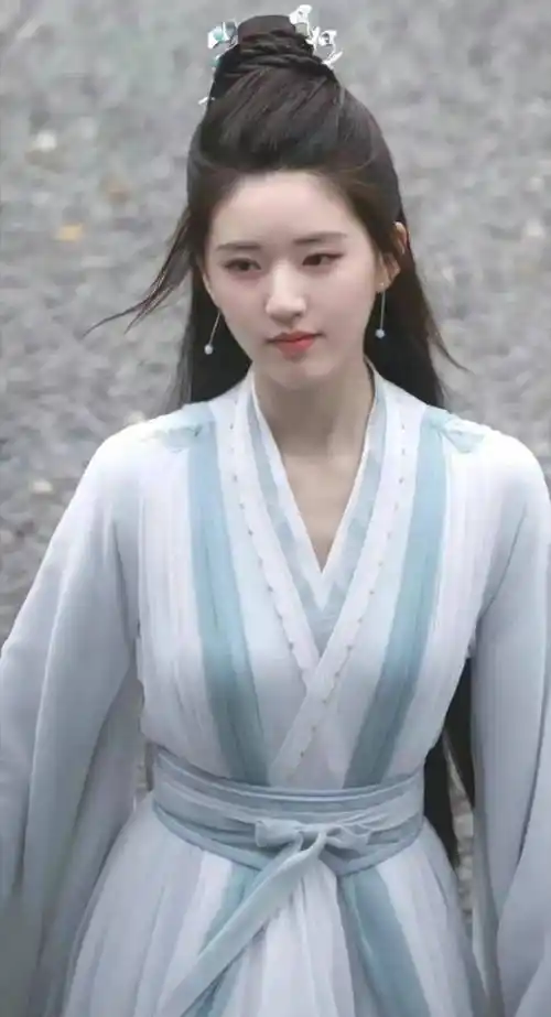 盘点国内女明星的古装白衣造型—一袭白裙 清丽脱俗 倾国倾城_整理_篇