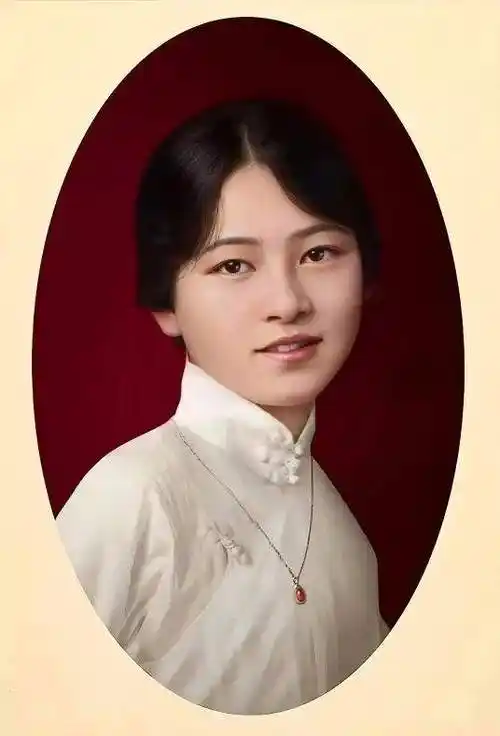 民国时期的20位女神,个个风华绝代,你认识几位?