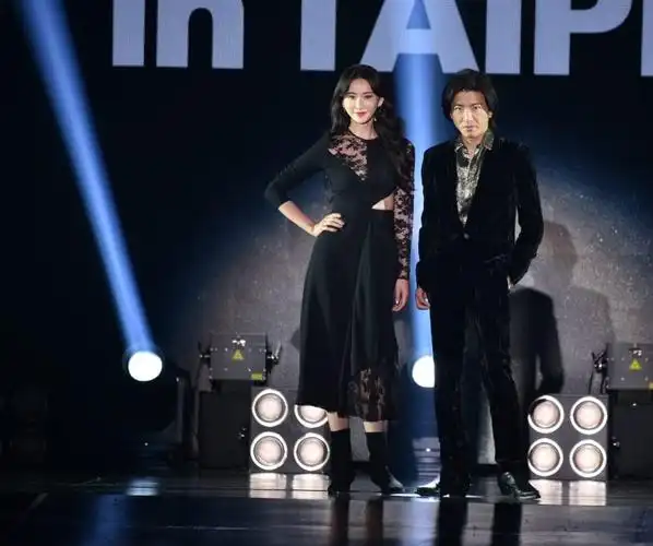 木村拓哉pk第一名模 走秀比「这个姿势」