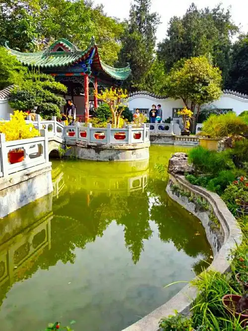 重阳节游人民公园