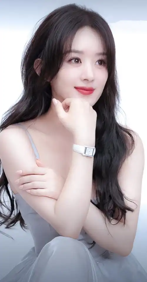 赵丽颖浪琴表优雅大使