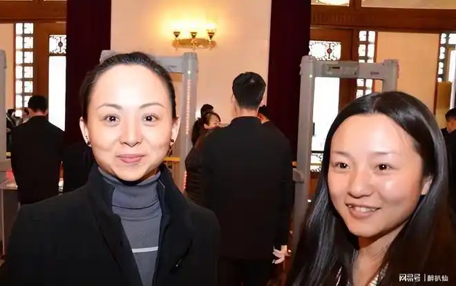 千手观音邰丽华从默默无闻的舞者到登上春晚经历了什么