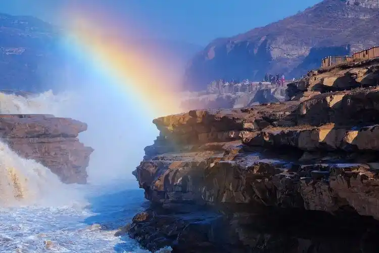 晋陕豫见闻壶口瀑布遇彩虹