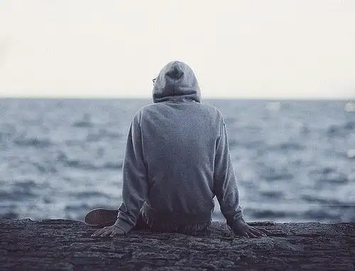 心情不好的说说 最伤感的说说 心疼到无法呼吸的句子