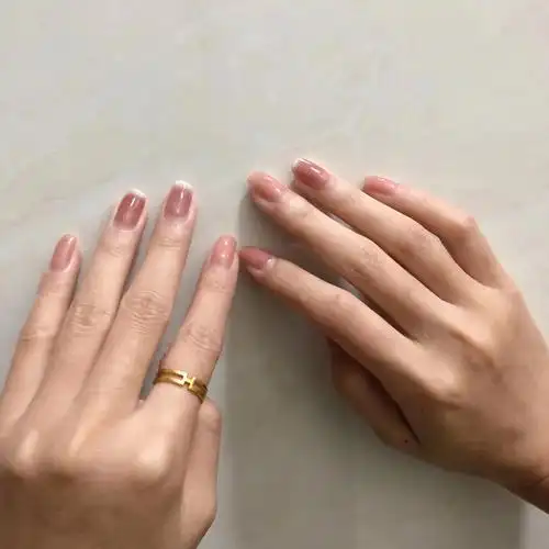 黄皮美甲裸色美甲海底捞美甲