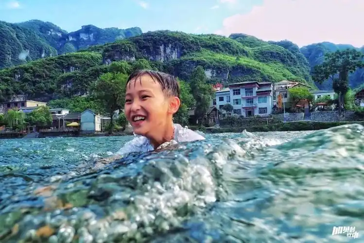 太平河玩水制作冰凉粉小河边洗衣享受惬意的乡村生活