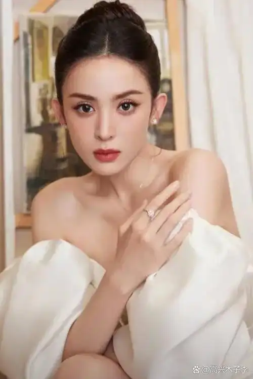 古力娜扎的人际关系圈  1.前男友:张翰,183cm,演员.  2.