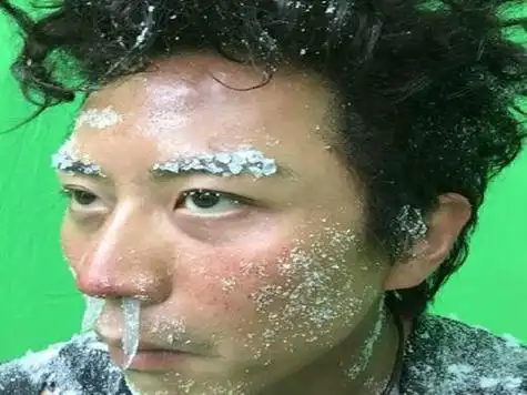 流鼻涕的图片搞笑恶心