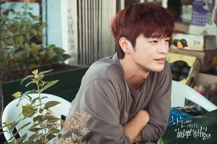 如何评价韩国艺人徐仁国seo in guk? - 知乎