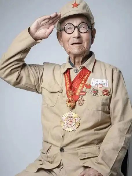 平均90岁的抗美援朝老兵,照片里还是那么精神抖擞!__财经头条