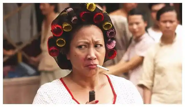 本以为开玩笑,看到年轻时照片我信了|功夫|元秋|校花_新浪新闻