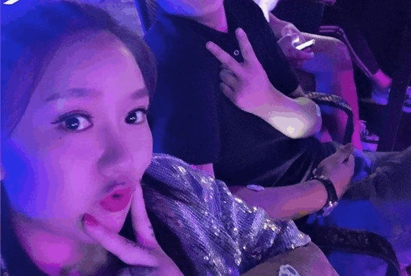 刘大美人真实身份曝光 听说乔四的侄女儿沦落到靠快手为生.doc