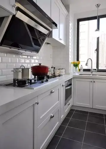 美式风格白色厨房装修效果图小厨房橱柜设计图