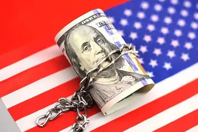 美国开始放大招,人民币会持续贬值?美元升值会造成什么影响?