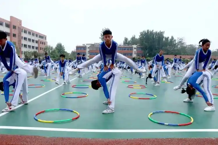 走进最美教师徐州淮海国际港务区柳新实验小学姜秀以体育人坚守创新