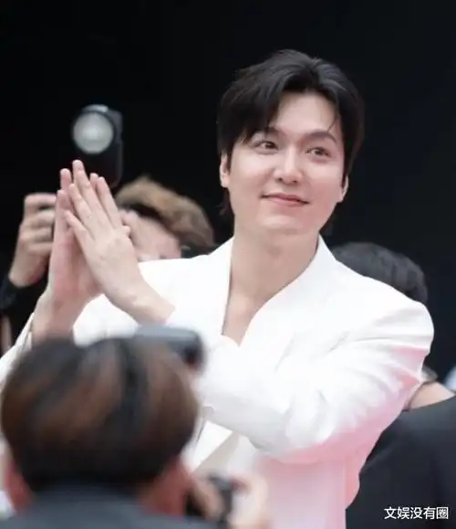 李敏镐又胖了最新活动生图被公开泡菜网民议论纷纷