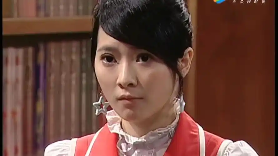 萌学园蕊蕊利用魔法进入魔法仓库找到心心相印