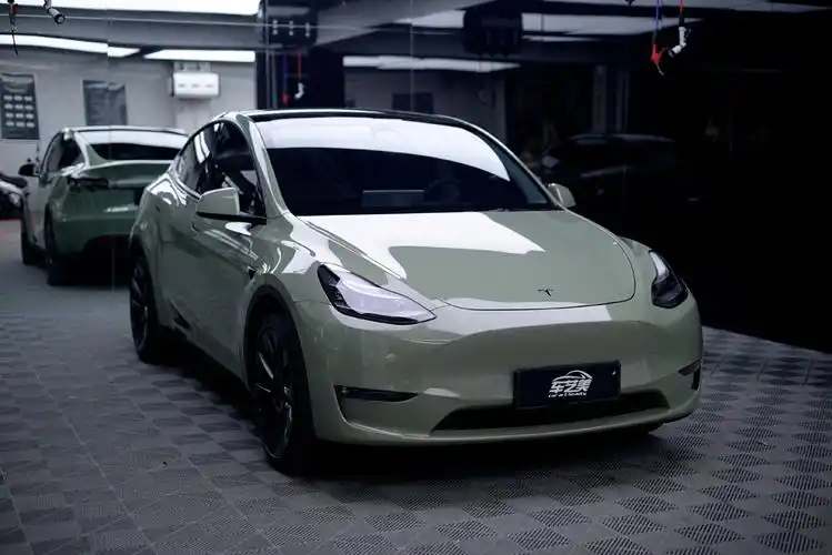 卡其绿 | 特斯拉model y装贴改色膜案例