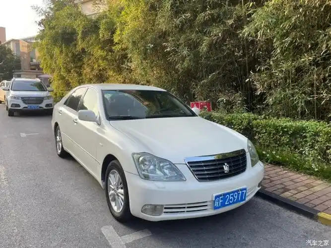 出售十二代皇冠