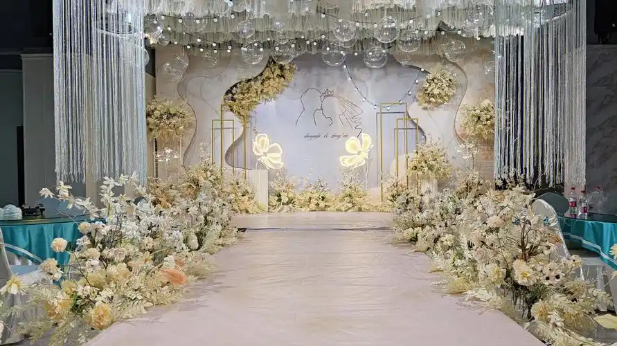 香槟色婚礼布置