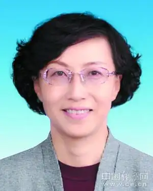 孙红梅(女),刘苏社任新疆维吾尔自治区政府副主席(图|简历)