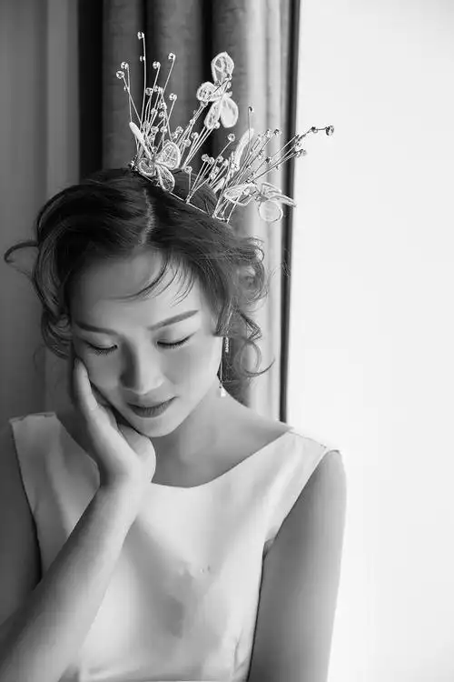 现代新娘国际婚纱摄影(全国百强)