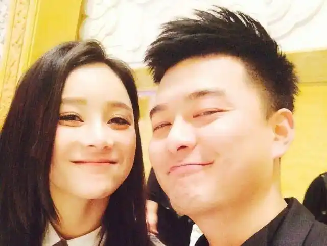 袁姗姗张戈潜水,姗姗晕船张戈这一表现,网友:注定只能是朋友!