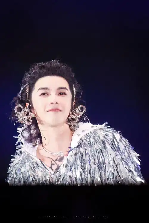 2023华晨宇火星演唱会##华晨宇鸟巢四面台演唱会第一人