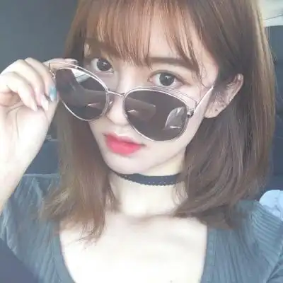 适合30岁女人用的微信头像时间把记忆冲淡