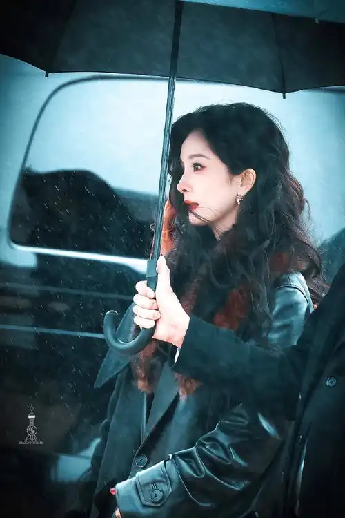 杨幂##杨幂总裁出街##杨幂工作室的审美