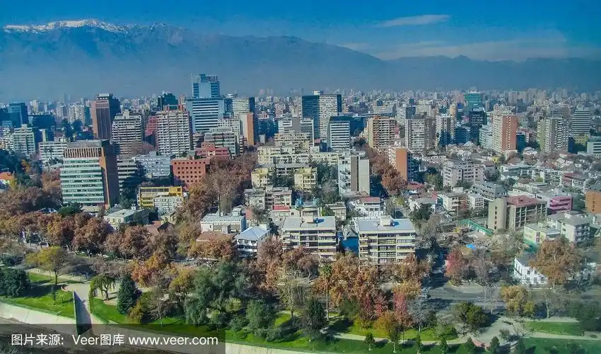 智利首都圣地亚哥是智利最大的城市