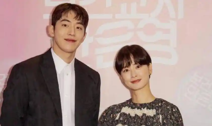 原创8大近期必看韩剧朴宝剑南柱赫隔空比帅李栋旭化身绝美九尾狐