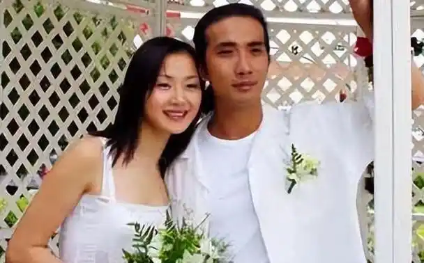 最美"凤萍"万绮雯:迷倒吕颂贤,情定甄子丹,闪婚嫁给陈十三