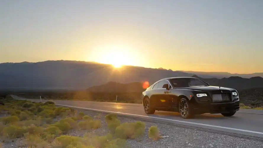 壁纸 劳斯莱斯黑色豪车,道路,日落 3840x2160 uhd 4k 高清壁纸, 图片
