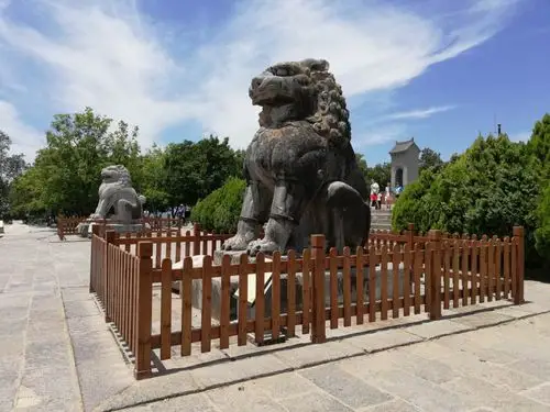 西安之旅《四》一一读《法门寺》,访《乾陵》