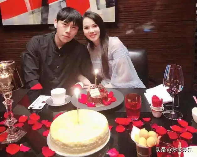 伊能静现任老公是谁伊能静为小10岁老公秦昊庆生