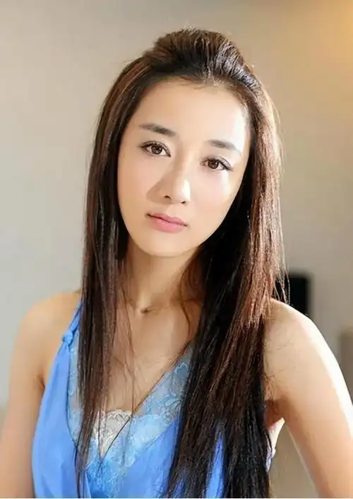 如今40岁靠演坏女人翻身|叶璇|演员|李依晓|古装剧|古装戏_网易订阅