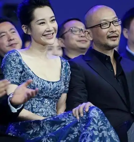 "京圈公主"的许晴,咋还依旧未婚呢?冯小刚的话说对了