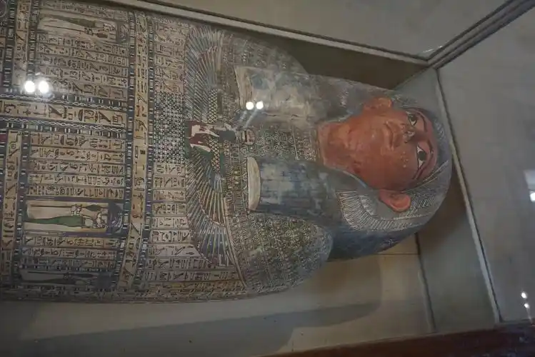 埃及不再神秘 ——16日自由行(金字塔 木乃伊 尼罗河游轮 神庙 地中海