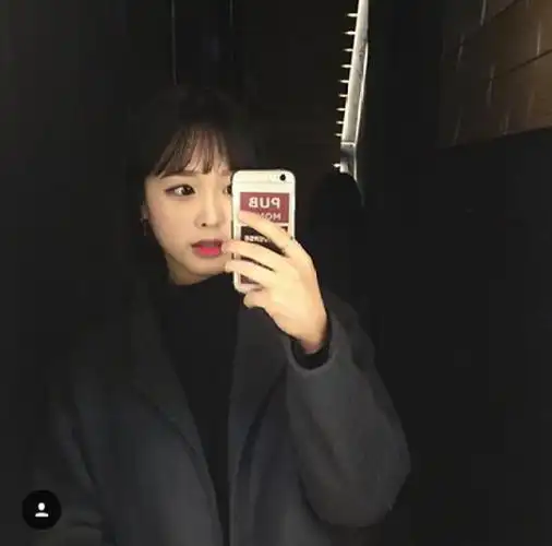 短发 韩系 手机 女生 头像