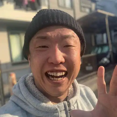 狂约300个女生!41岁"丑男大叔"公开3秘诀:摆脱鲁蛇!