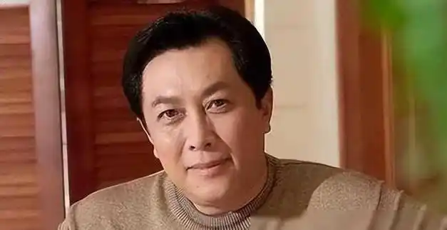 善恶到头终有报如今72岁的唐国强已经走上了演员的另一条道