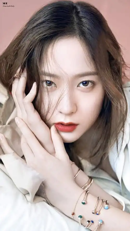 郑秀晶 krystal cr:郑秀晶soo