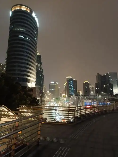 迷人的大上海夜景