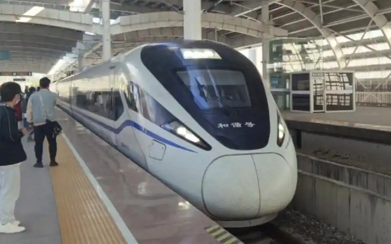 [厦深高铁] 广铁crh1a-a-1242担当d7179(梅州西→广州东)进深圳坪山站