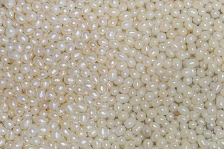一大堆珍珠特写