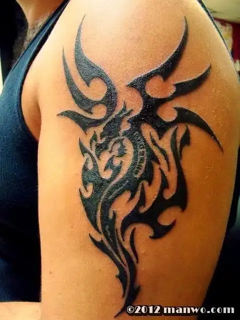 手臂帅气的龙图腾纹身3