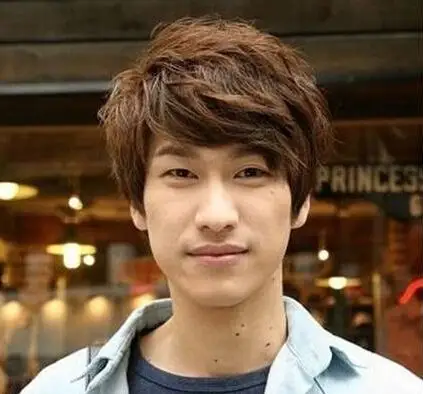 棕色头发颜色好看吗