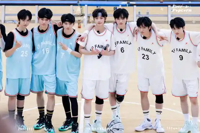 时代少年团夏日运动会pb扫图