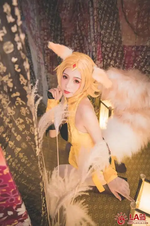 双子座小姐姐王者荣耀妲己cos